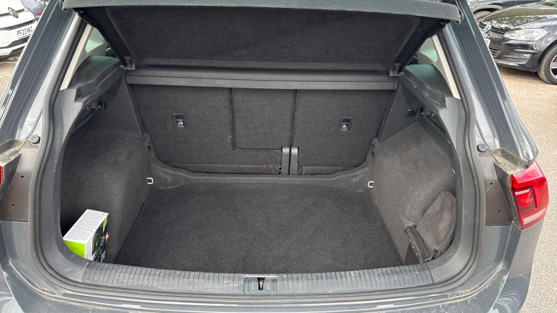 Volkswagen Tiguan 2.0 TDI Active 5dr Diesel Estate